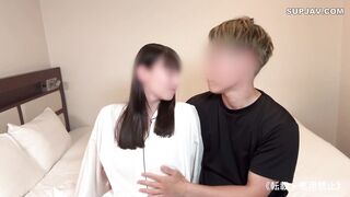 FC2-PPV-4605149 エロ可愛い！【無】【潮吹き・中出し】彼氏と同棲してるのに浮気SEXで潮吹くピンク乳首の美乳ちゃん乳首は感じすぎて意識が朦朧。※特典あり