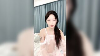 ❤️√ 高颜值纯情可爱学妹！超级嫩！尺度大！刚刚破处没多久，小穴肉眼可见的紧，看得鸡儿梆硬！这是最后一次直播