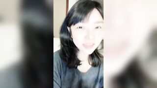 ❤️√ 温婉女神！肤白貌美 一对圆乳极好看【婉儿】全裸勾魂魅舞 狂扣逼喷水 特别适合后入