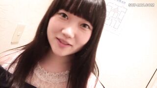 FC2-PPV-4608162 【無・個撮】友人のヤリチン君に小柄な童顔美女をNTR撮影！ガチイキしまくり！【特典で高画質】