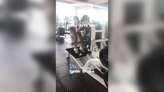 推特绿帽大神「YQ-K」未流出作品，淫荡骚妻健身房楼顶勾引健身教练，跪舔后入冲刺，老公在旁边拍摄