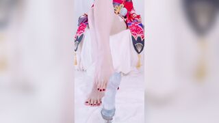 大奶一线天，可盐可甜，百变COS，嫩妹女菩萨【沐沐酱】推特福利②，裸舞道具自慰，玩屁眼玩阴洞