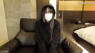 FC2-PPV-4633775 【素人初撮り】はづき(18) 173cm58kgのモデル体型ちっぱいの初中出し。最初は緊張していましたが、じっくり責めたら連続イキしていました。