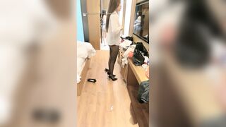 ❤️√ 酒醒后姐妹双双齐发骚，【蕾丝少女探花】玉臀并排高耸，牡丹含露涓涓，柳腰玉股尽展现，风流郎轻担腿上肩