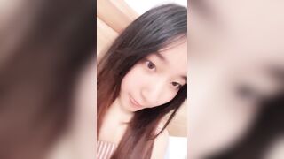 2025年3月，新人，学生妹，【陈小鱼】，清纯校花类型，甜美可爱三点全露，粉穴直接怼到镜头上，很诱惑的小仙女 (1)