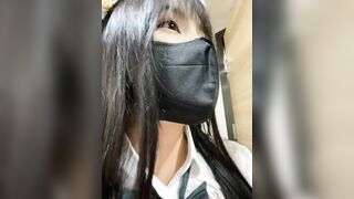 【公厕战神】lyuu❤️2025新晋最强户外少女人美又爱玩刺激，厕所里跳蛋阳具自慰，嗞嗞的淫水声4V (3)