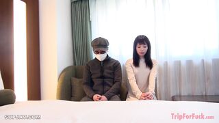 FC2-PPV-4664959 夫婦で出演！どうしても奥さんがハメられてるとこ見たいと言うことで。旦那の前で、イキまくりながら、「なかに出してぇ♡」っておねだりしちゃう奥さん。