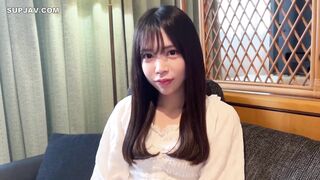 FC2-PPV-4668947 モデル級の超絶美人JD。恥ずかしながらも可愛すぎるイキ顔に耐えきれず大量中出し。