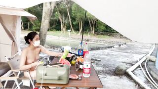 ⚫️【2025新品】，天花板露出狂人御姐【cikaimoon】付费⑥，更大胆直接，当着老农的面直接脱光