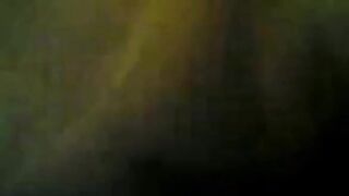 Malaysian Amateur Moans Louder for Close-Up