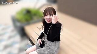 FC2-PPV-4722969 153cm低身長純真な新.入.生。膣の奥までの絶倫ピストンで痙攣しながら何度もイキまくり。感度が良すぎてキツいマンコに中.出.し。