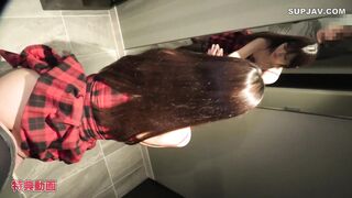 FC2-PPV-4734526 [無修正・完全素人・中出し・潮吹き]＜モデル体型(ボカシ越しでも分かる美形)美女＞激ピスに可愛い声で叫びながら乱れまくり ♡恍惚の表情を浮かべて生挿入快楽に貪る♡美人なのに流されやすく無許/可中出し！