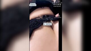 『深情小K』9月5日更新 女主身材非常极品 奶子大，腿长，屁股又大又翘，穿起丝袜给我足交，狠狠干她的骚穴