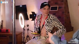 Flew from America to GROUP4 in the 90s fashion - hottest sex!