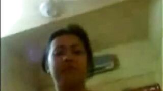 Tante Semok: Amateur Asian Babe from Indonesia