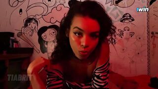 TIABRIT trains you how to suck dick - greatest porn!