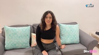 18yo Izamariposa casts her greatest suck off skills in this blowjob audition flick -